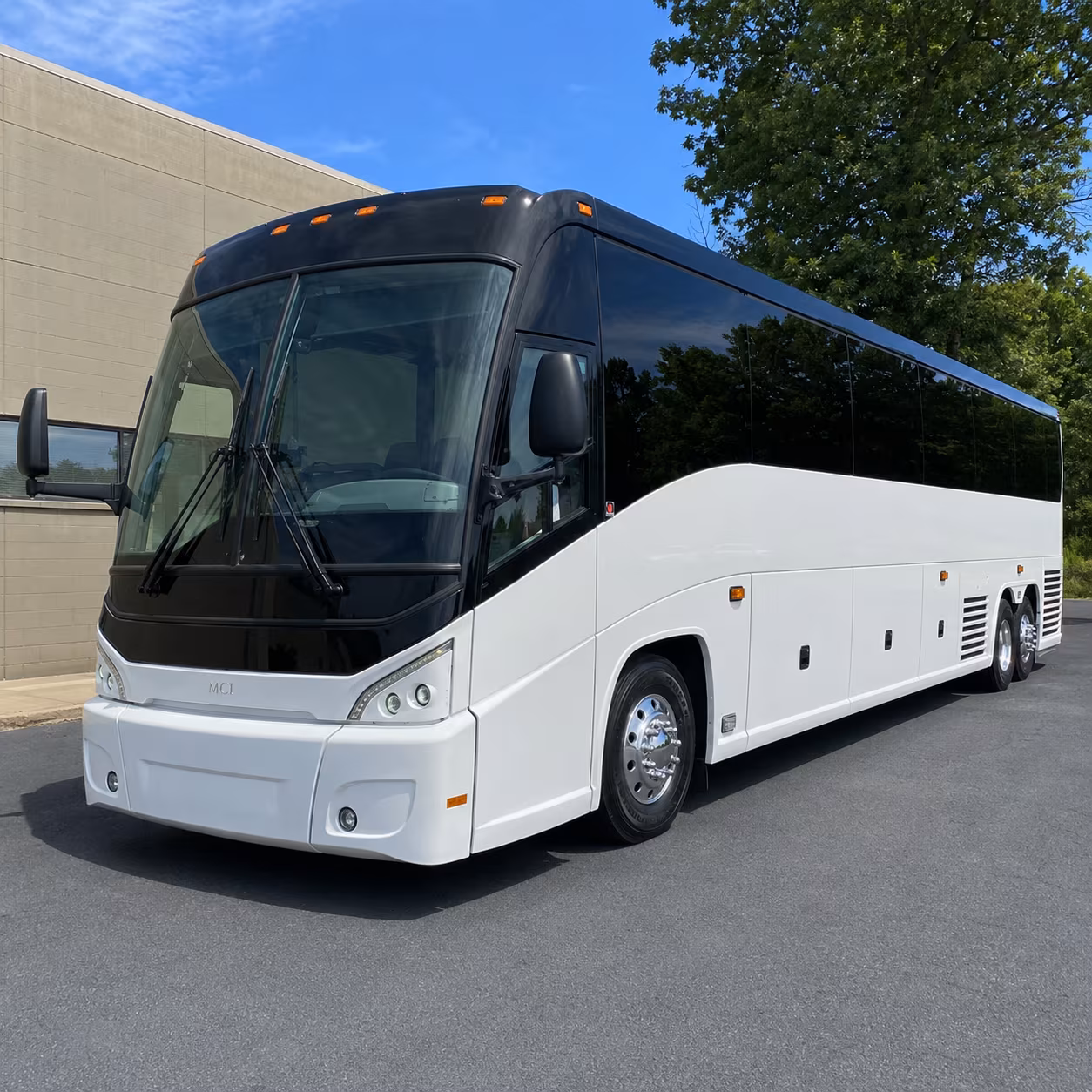 bellevue government agency shuttle buses for king county and federal offices