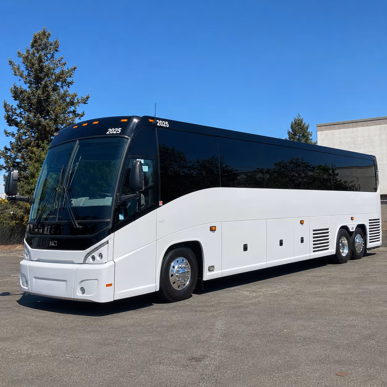 bellevue to leavenworth bus rentals for oktoberfest and christmas lighting