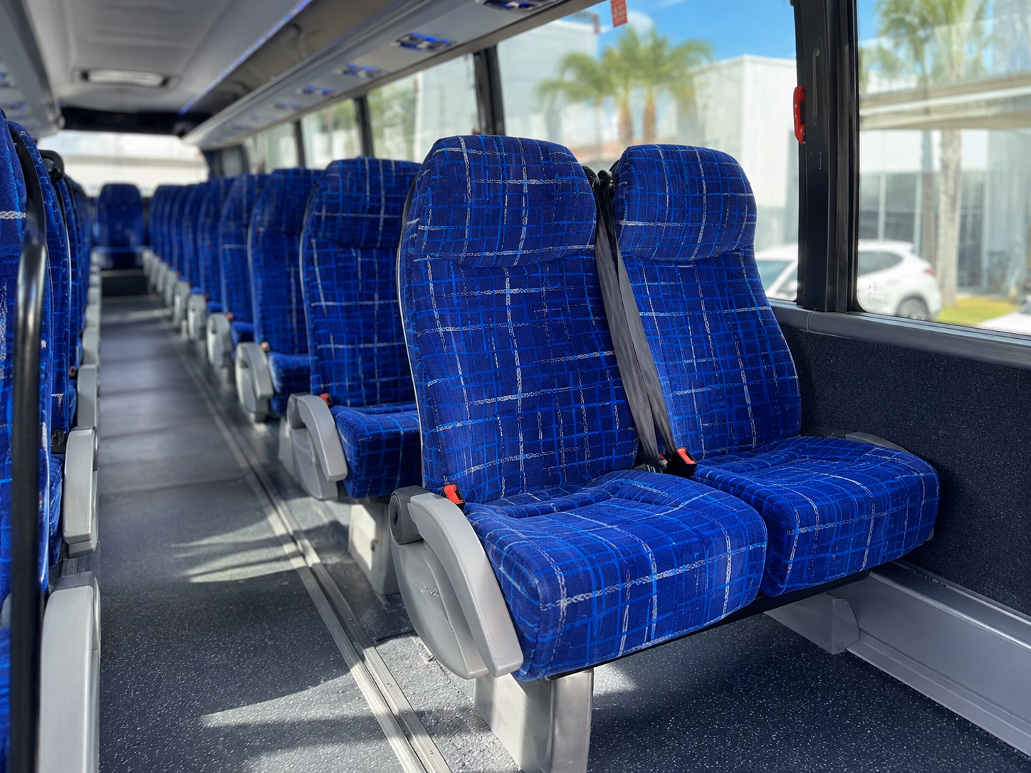 buses to kraken and storm games at climate pledge arena
