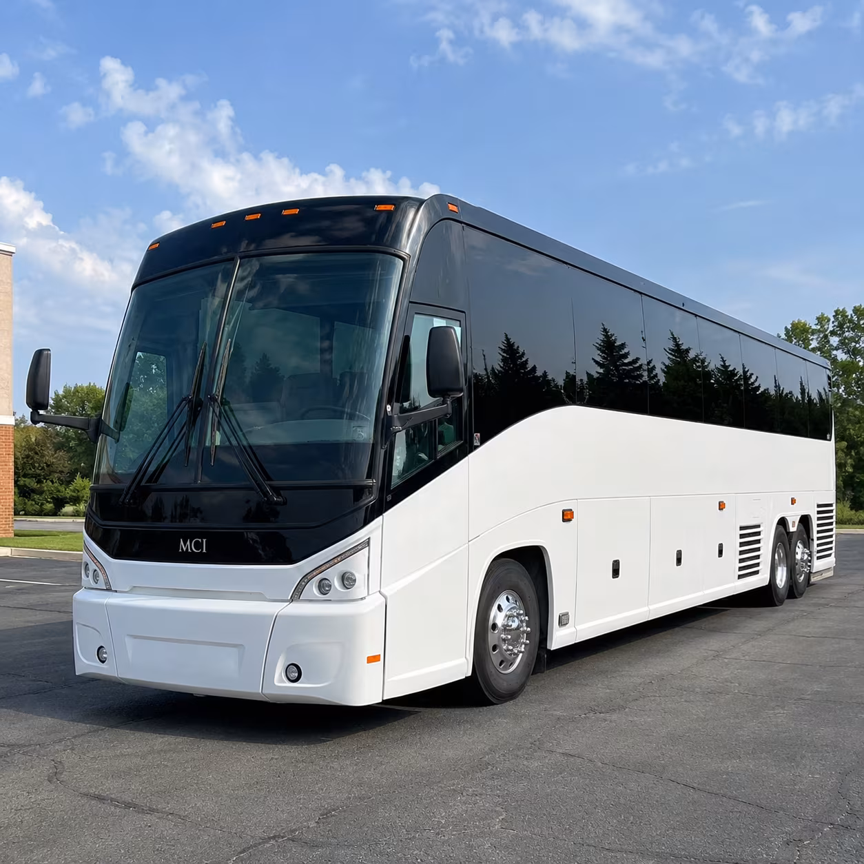 long distance charter buses from bellevue to spokane and eastern washington